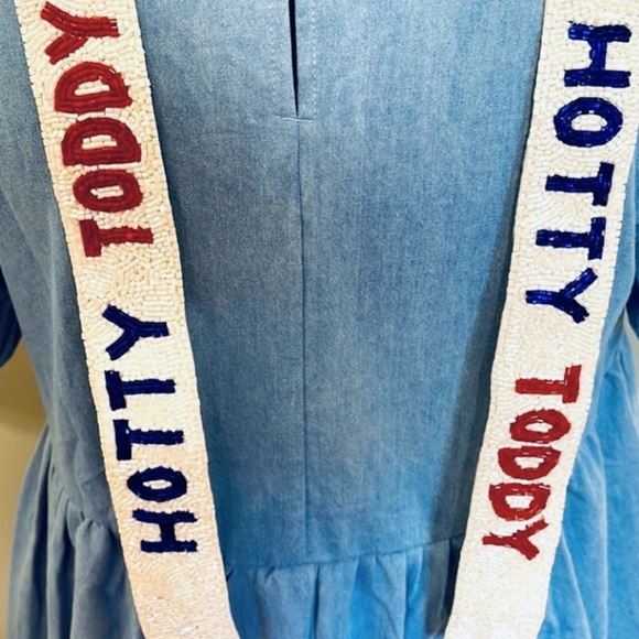 NEW Ole Miss ‘Hotty Toddy' Beaded PurseStrap - Picture 1 of 4